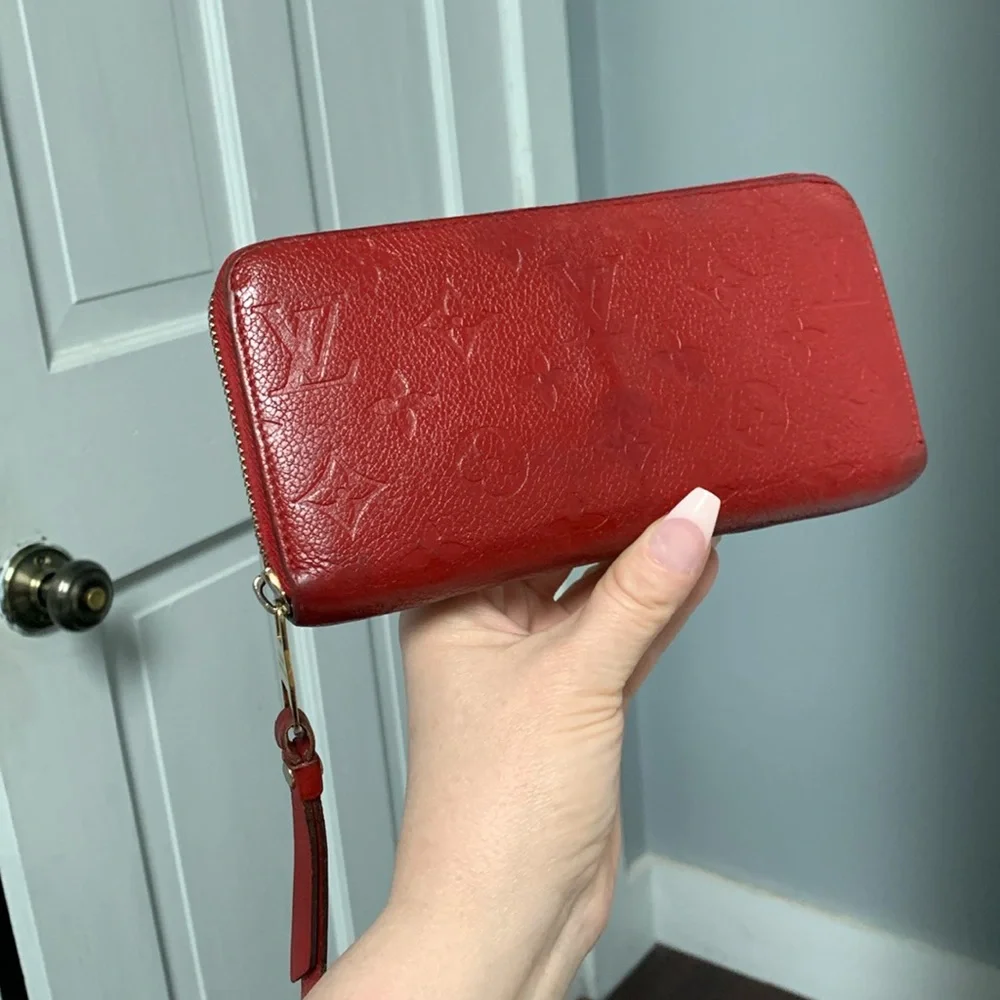 2015 authentic Louis Vuitton red empreinte leather zippy